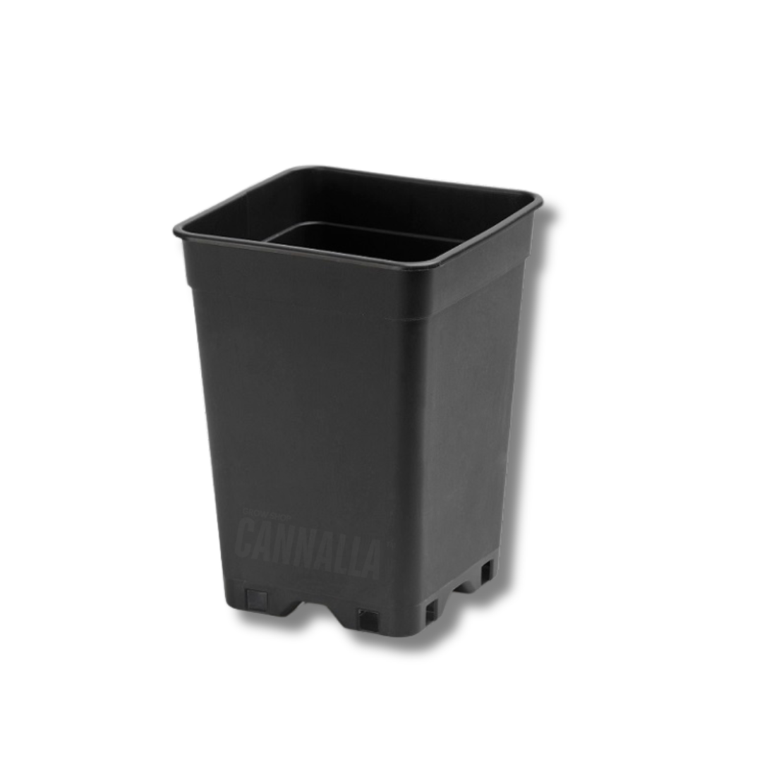 MACETA NEGRA REFORZADA 5,5 L